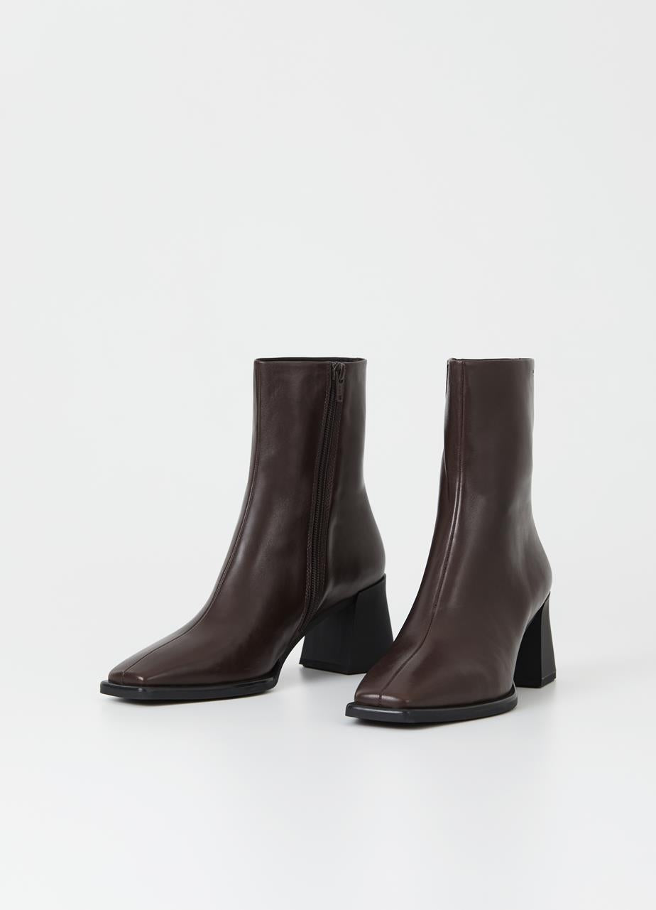 HEDDA Boots Cherry