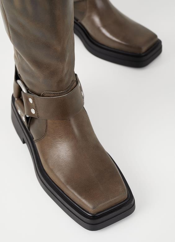 EYRA Boots mud