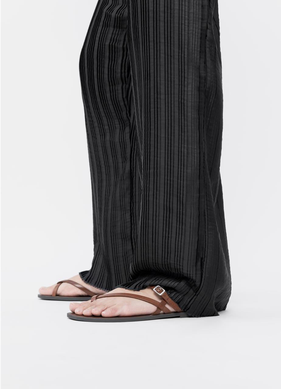 TIA Sandals 2.0 CHOCOLATE
