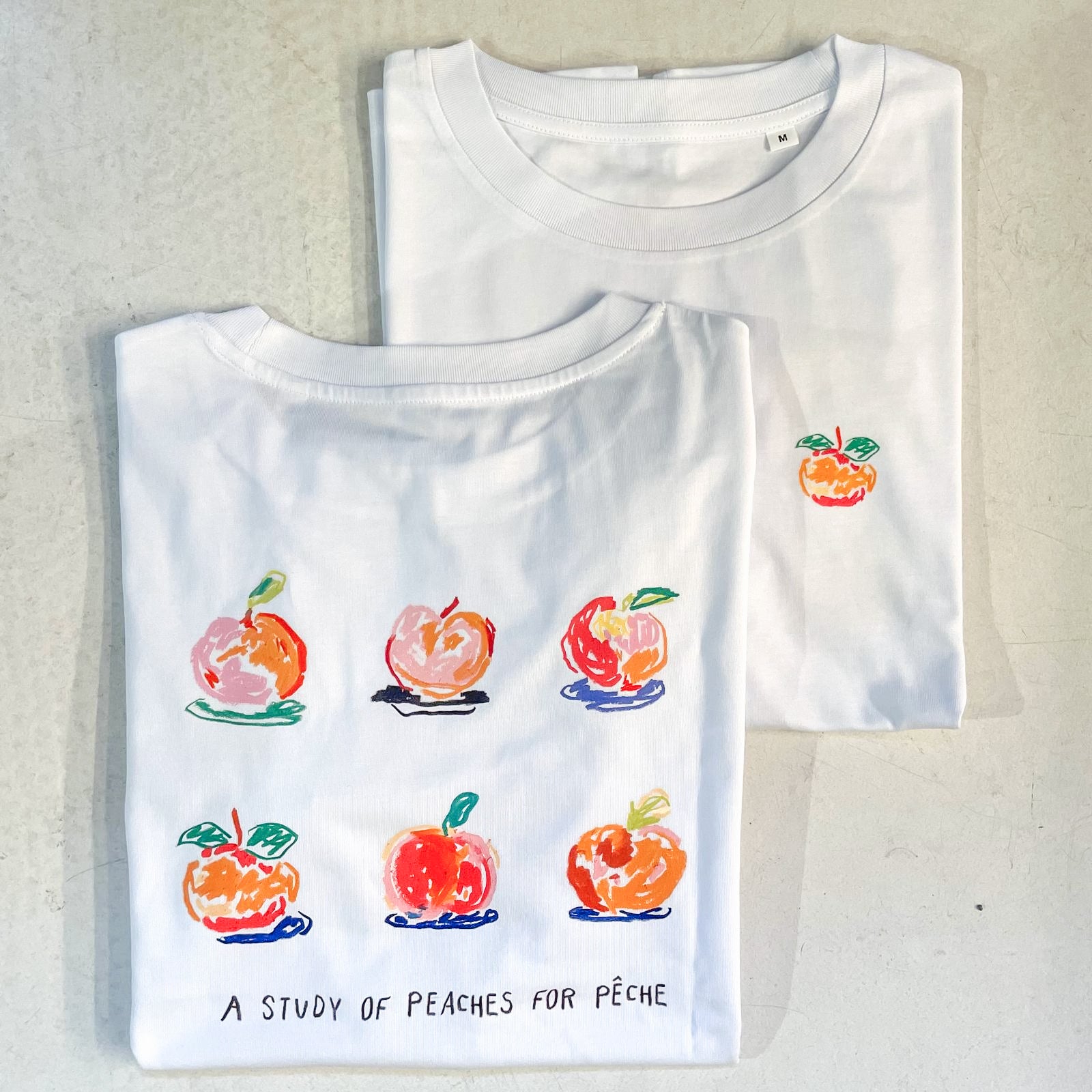 “A study of peaches for Pêche” T-Shirt