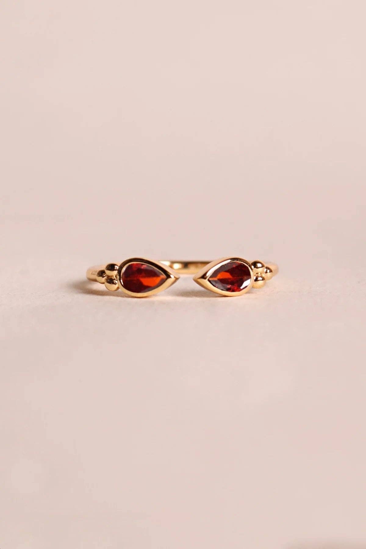 Alma ring: Peridot