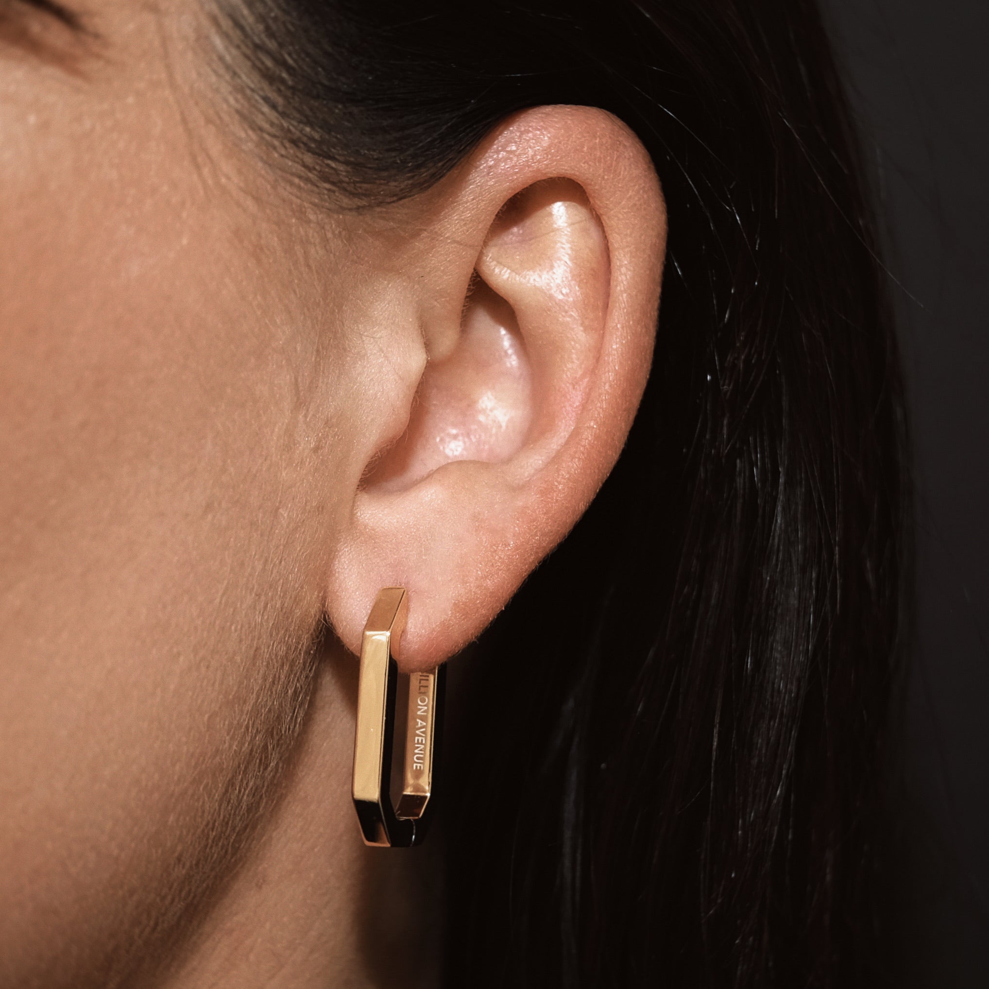 OCTA Short Earring GOLD