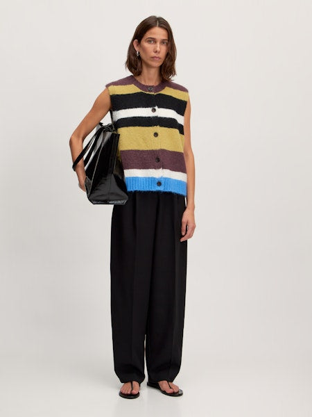 VERONA Trousers Black