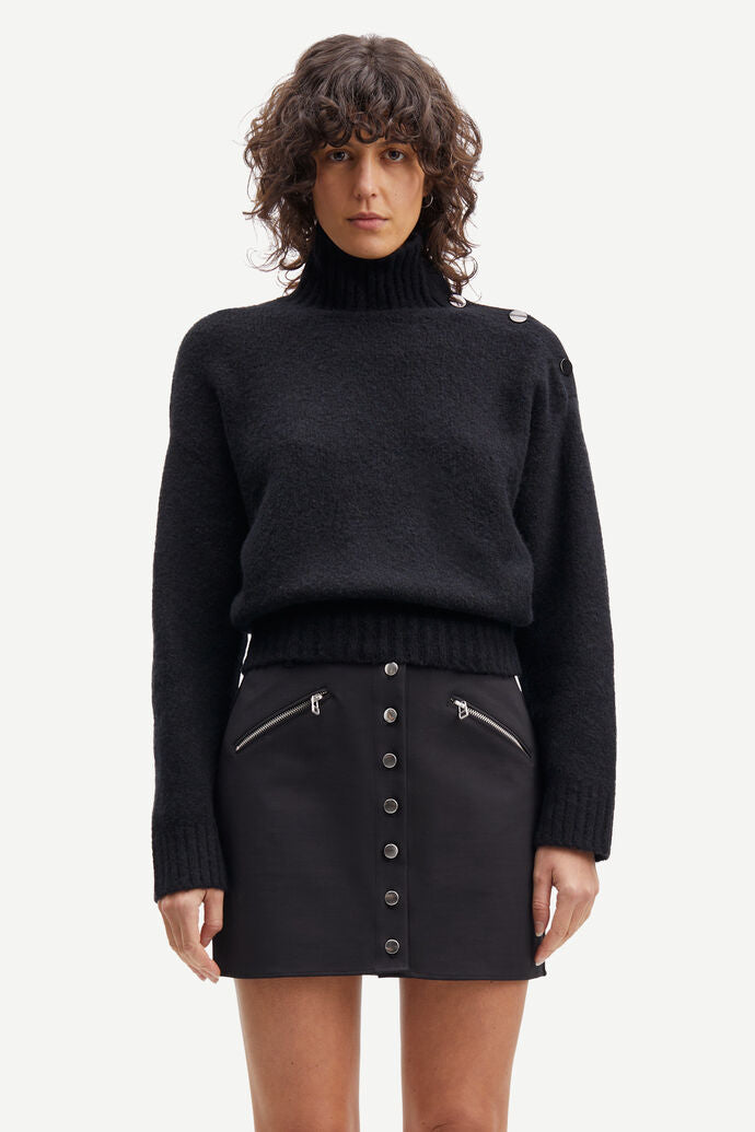 MANDIE mock neck