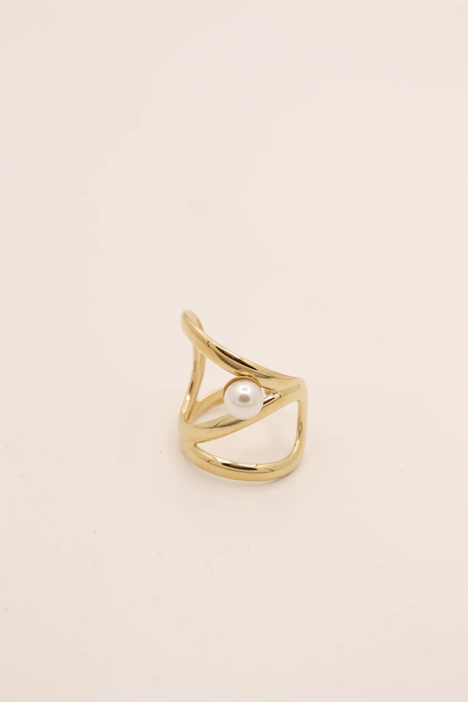 BETTY ring