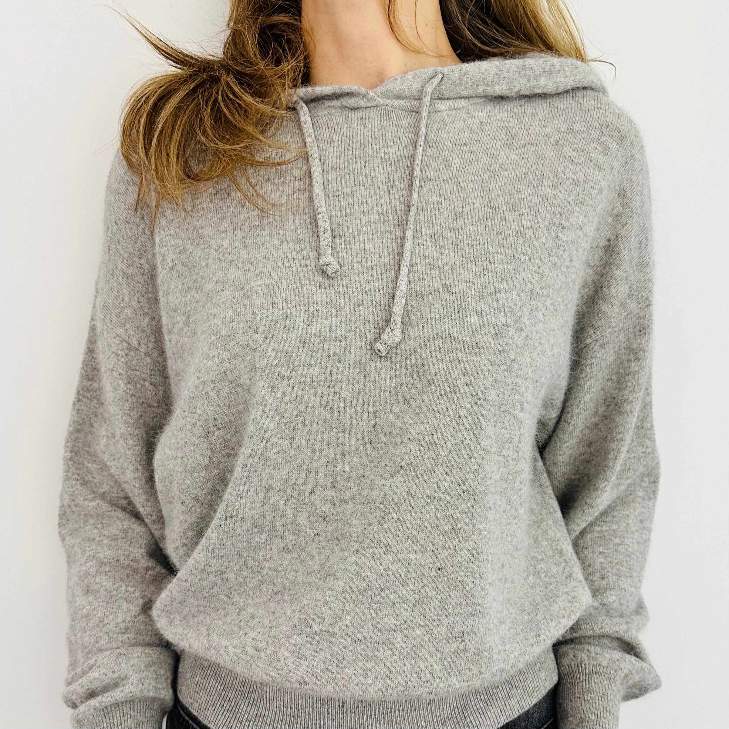 PUEBLO Long sleeved hoody Pearl grey