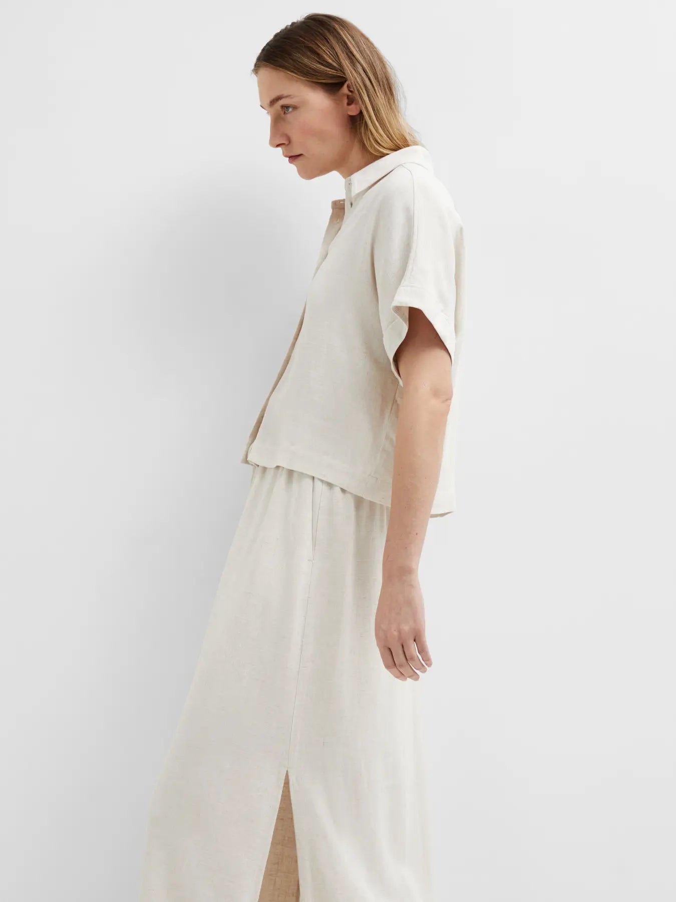 SLFVIVA SS Cropped sun shirt SANDSHELL