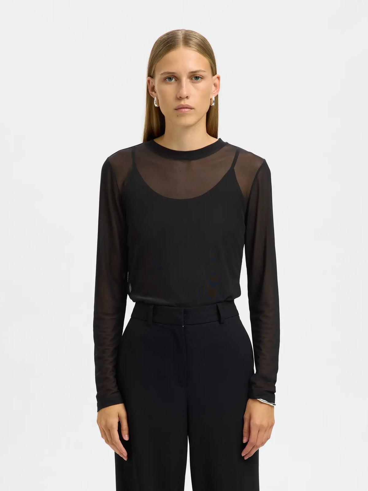 SLWOLGA LS Top - Black