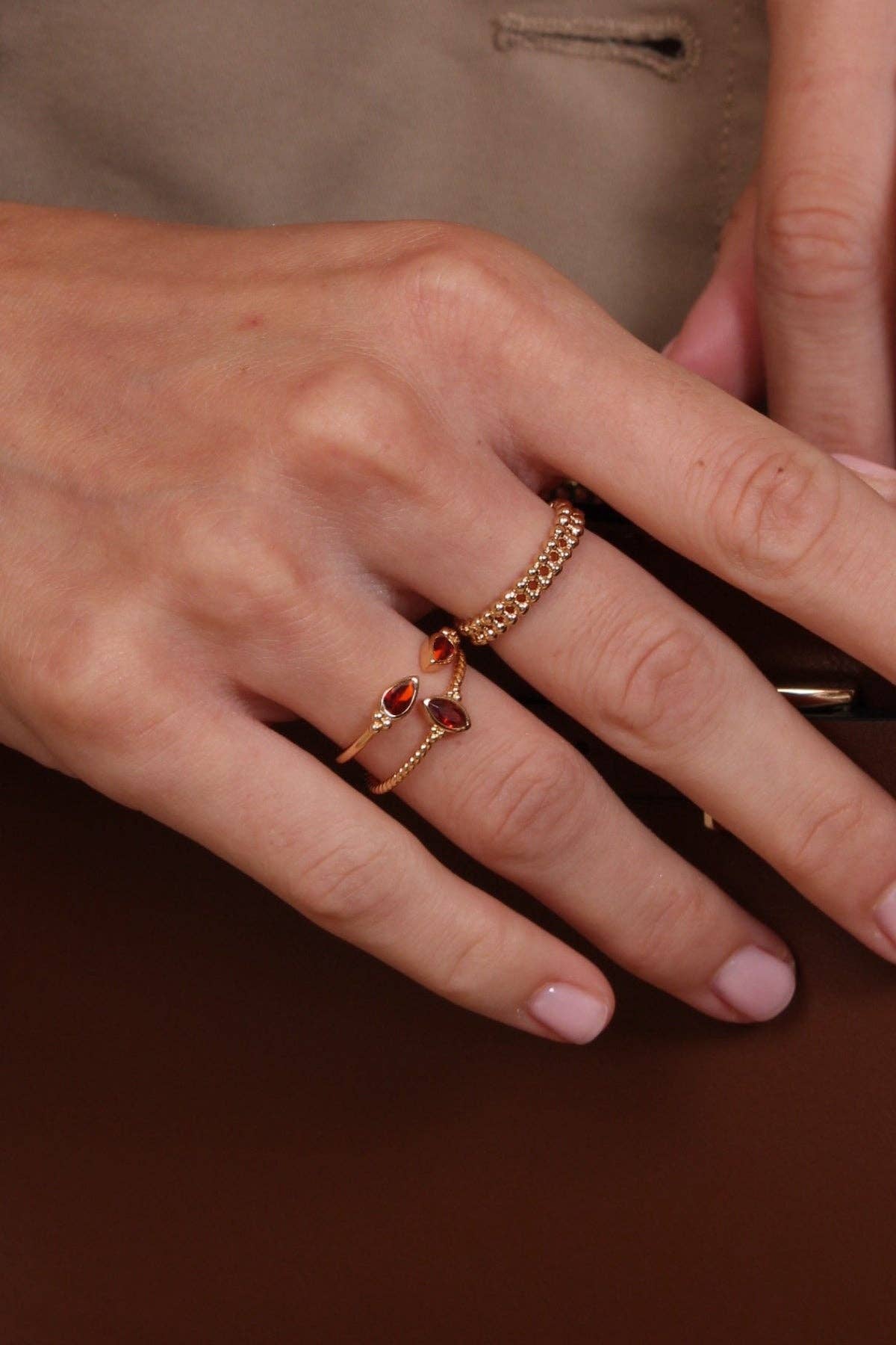 ALMA ring WHITE
