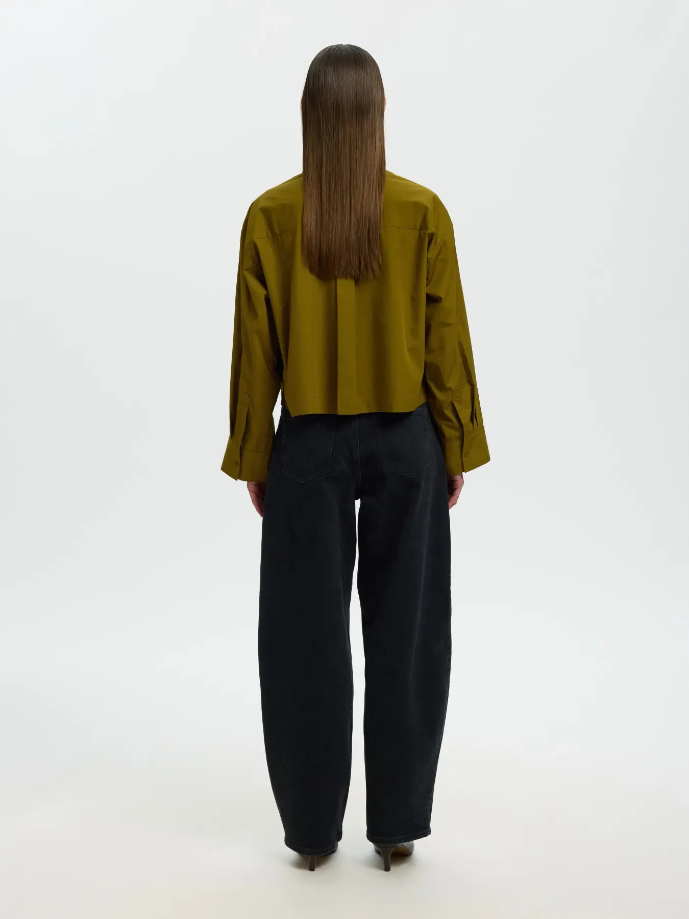 SLWASTHA LS cropped boxy shirt FIR GREEN