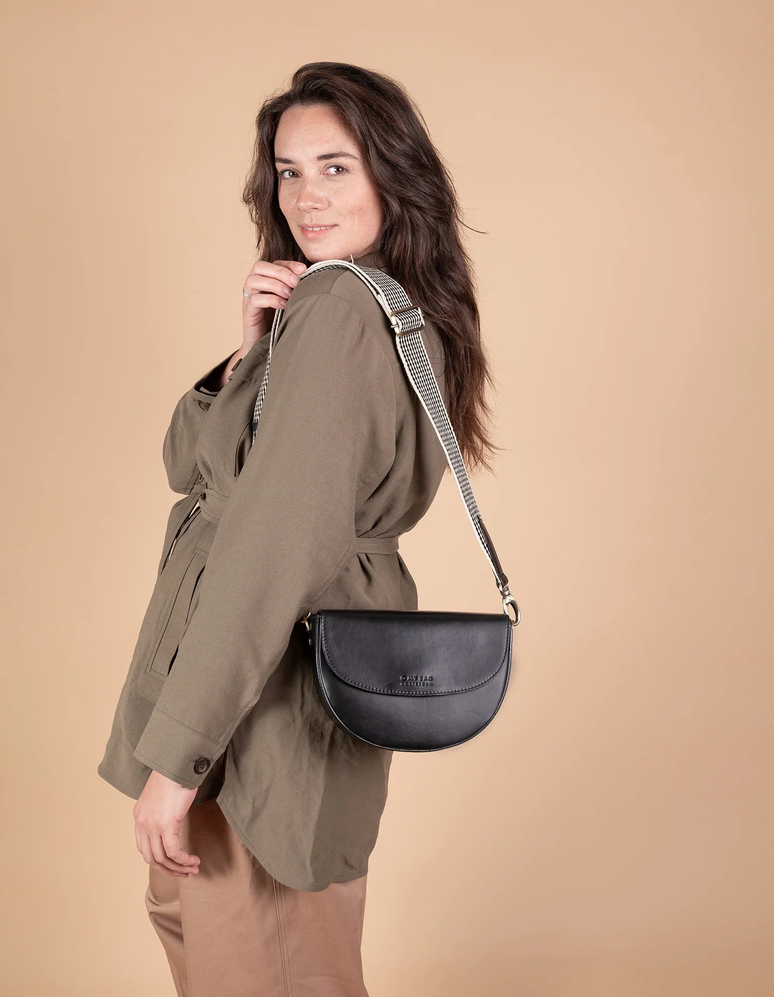 AVA Classic leather