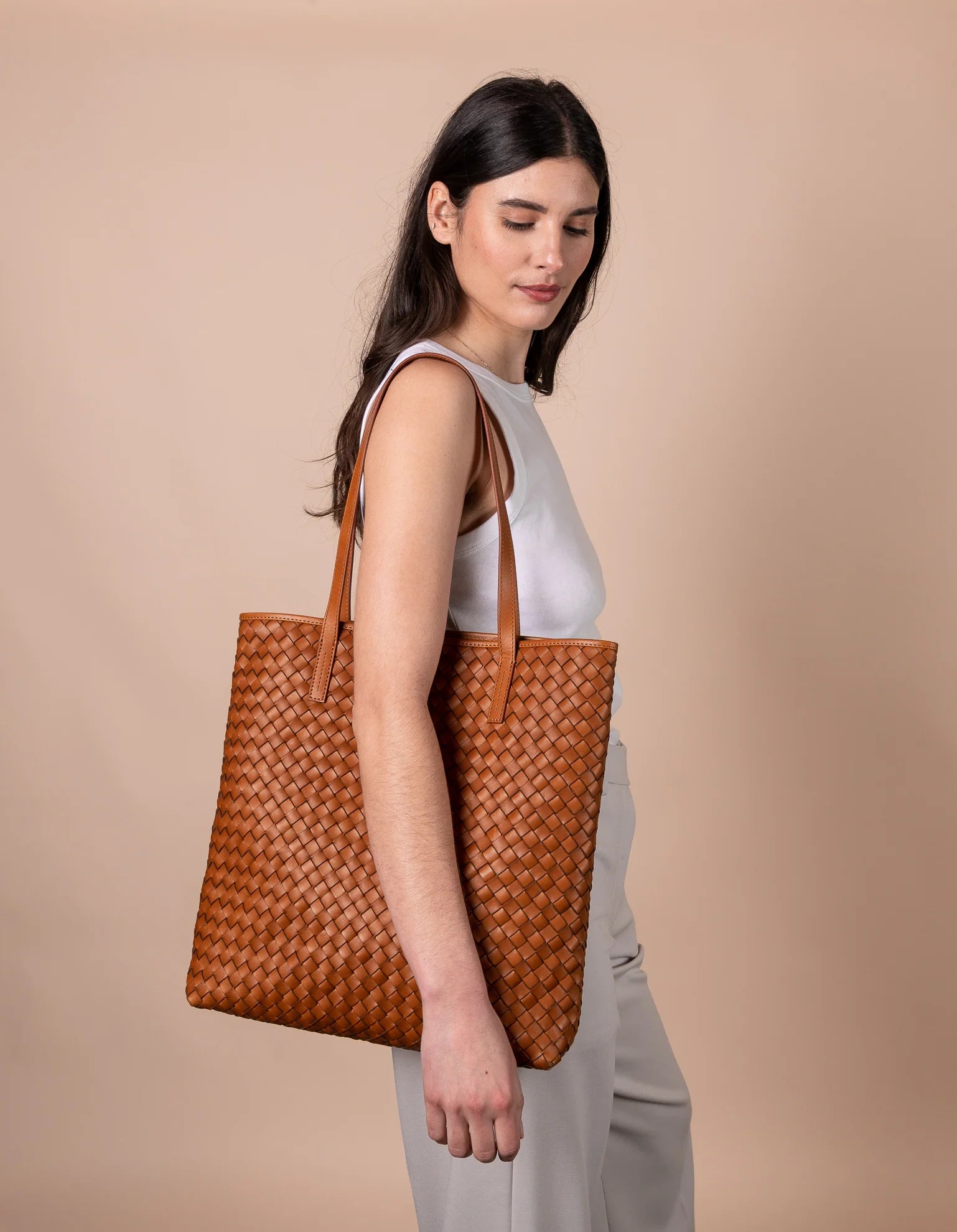 GEORGIA Woven classic leather COGNAC