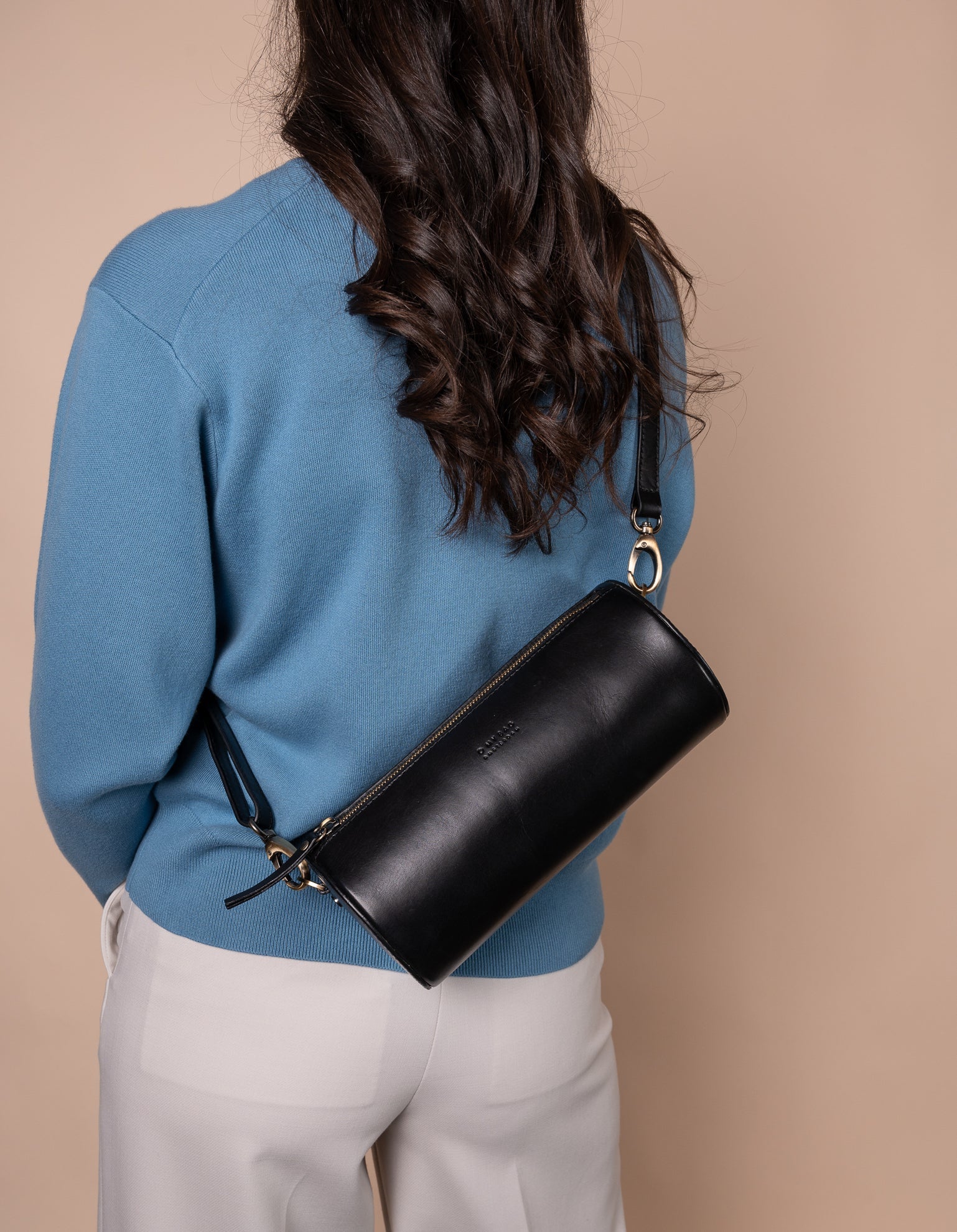 IZZY Classic leather