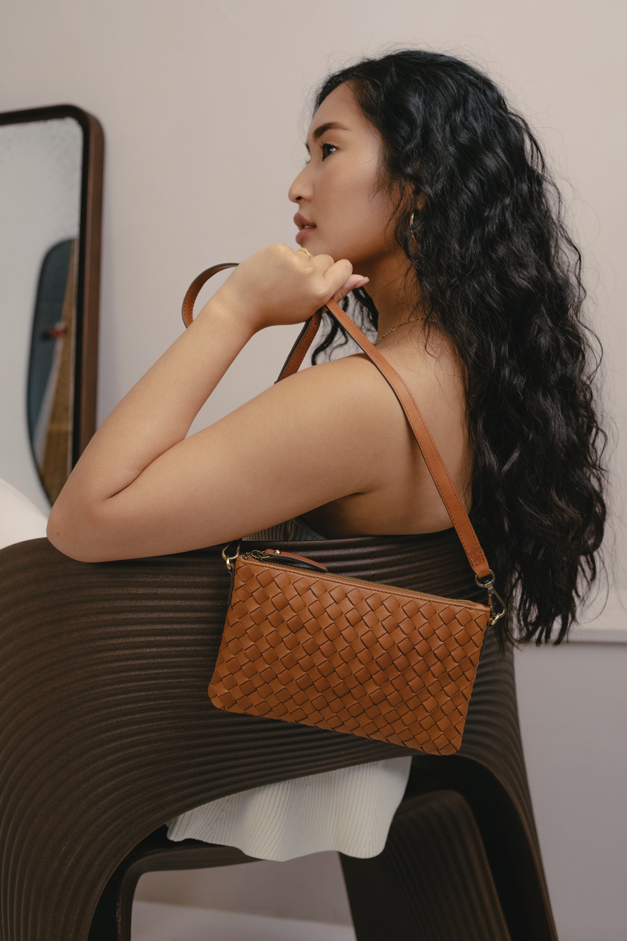 LEXI woven classic leather