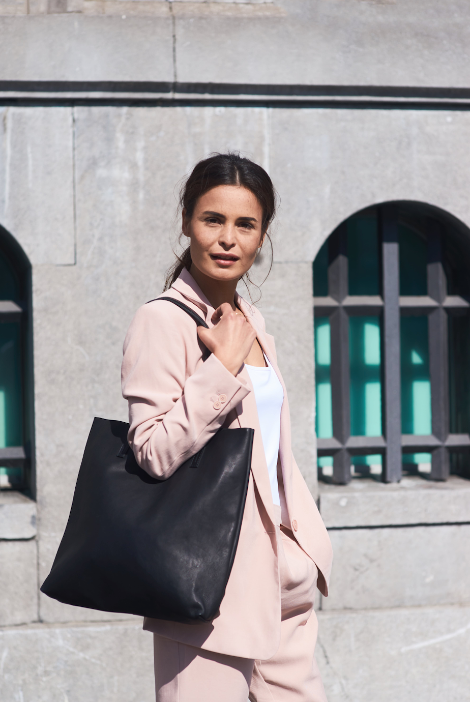 GEORGIA⎜Black soft grain leather