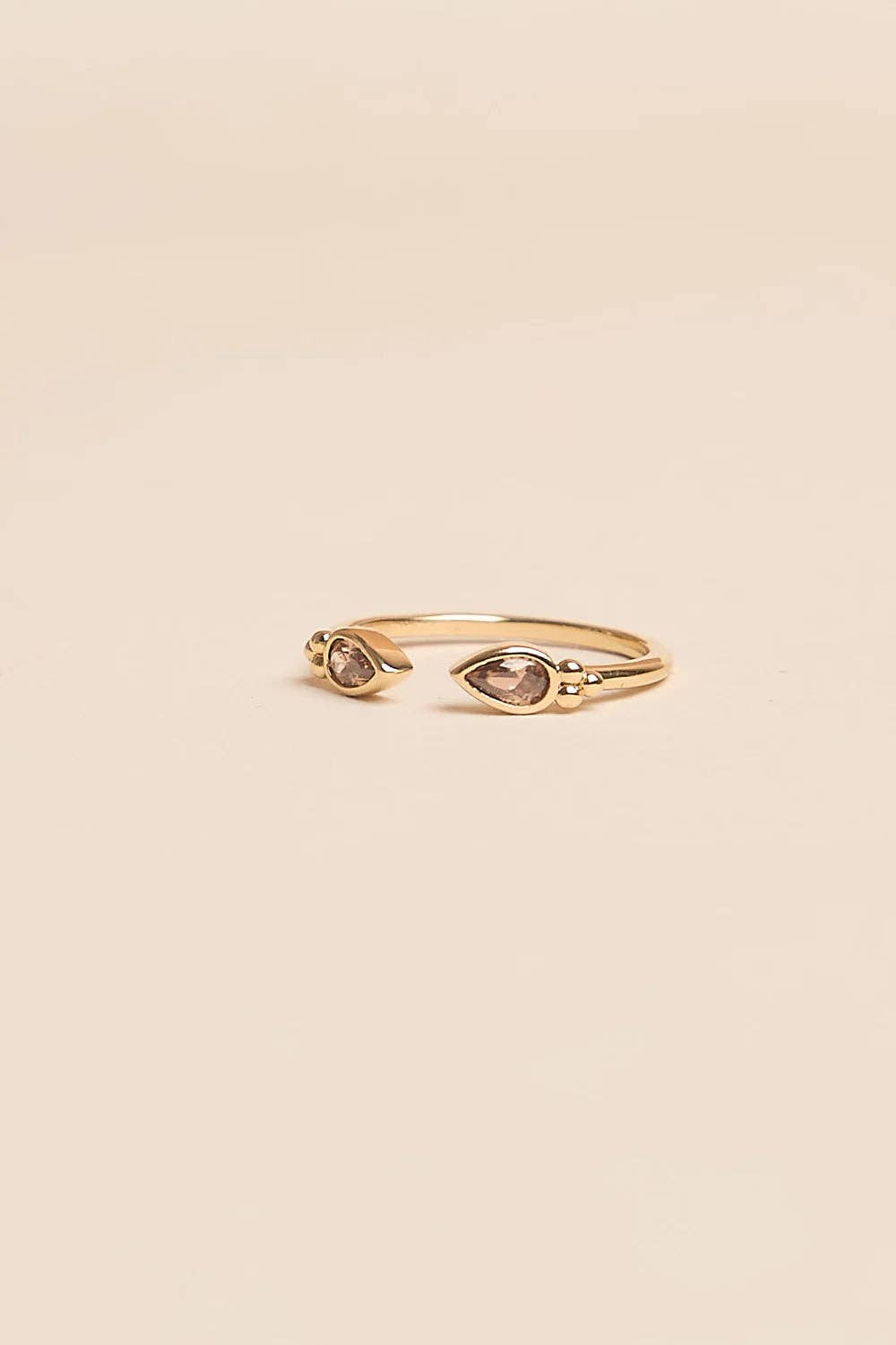 Alma ring: Peridot