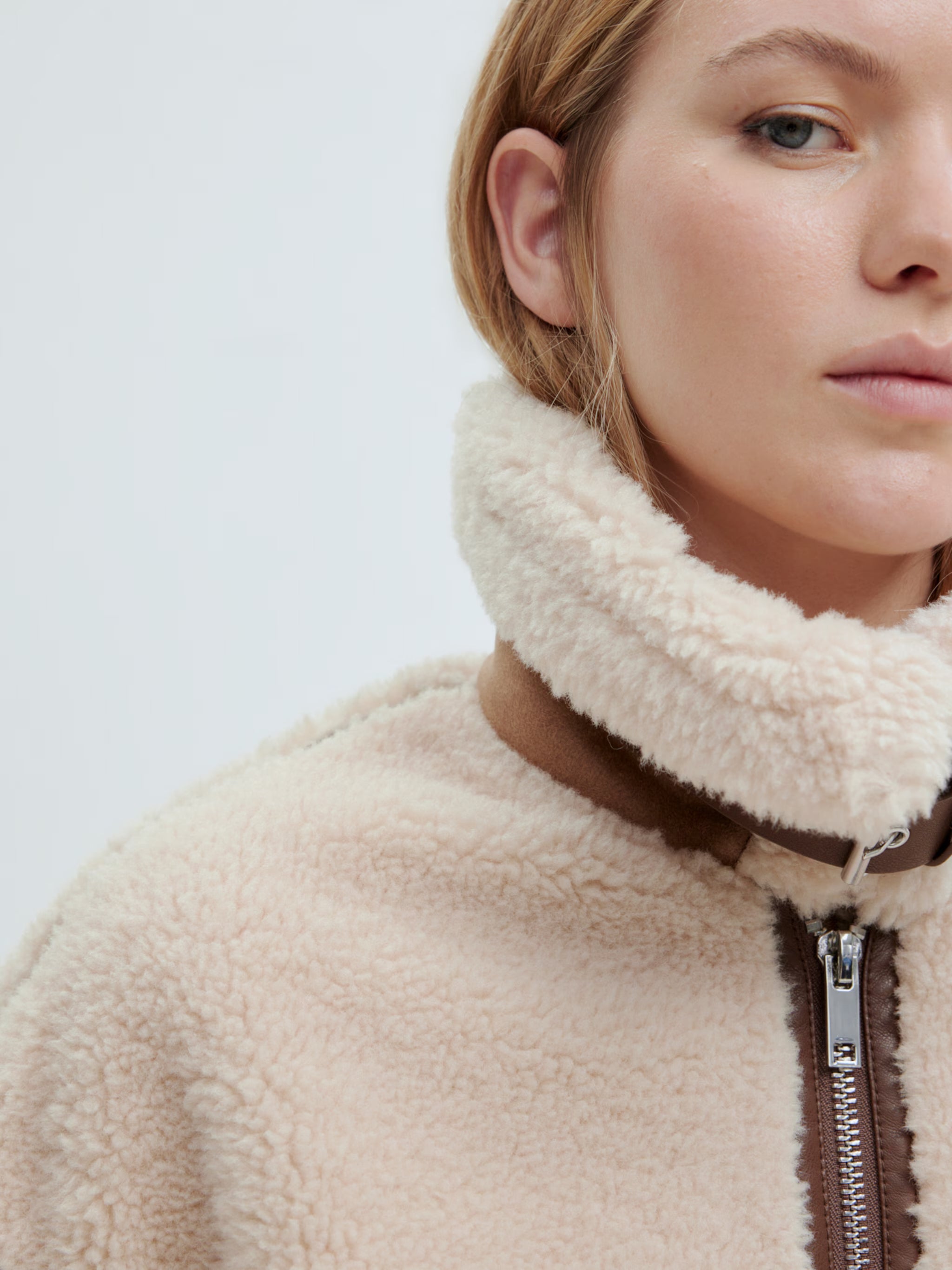 ARIAN Jacket