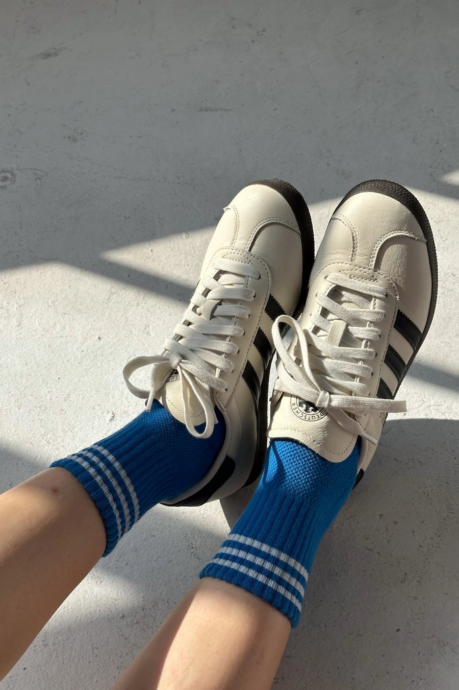 GIRLFRIEND socks ROYAL BLUE