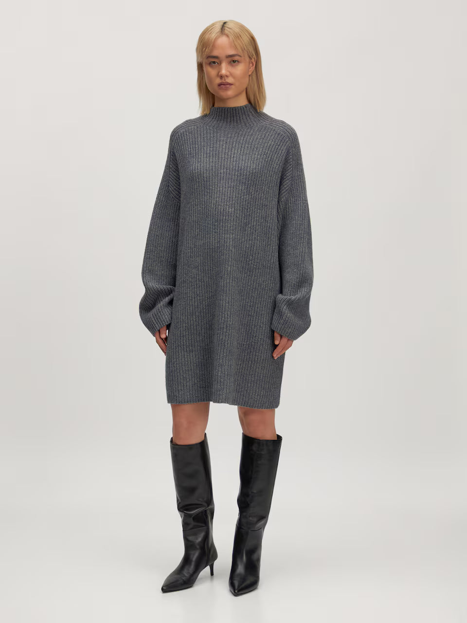 NEEA Wool Knit Dress - Grey