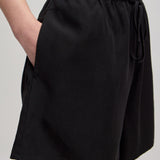 ARVEN Short Black