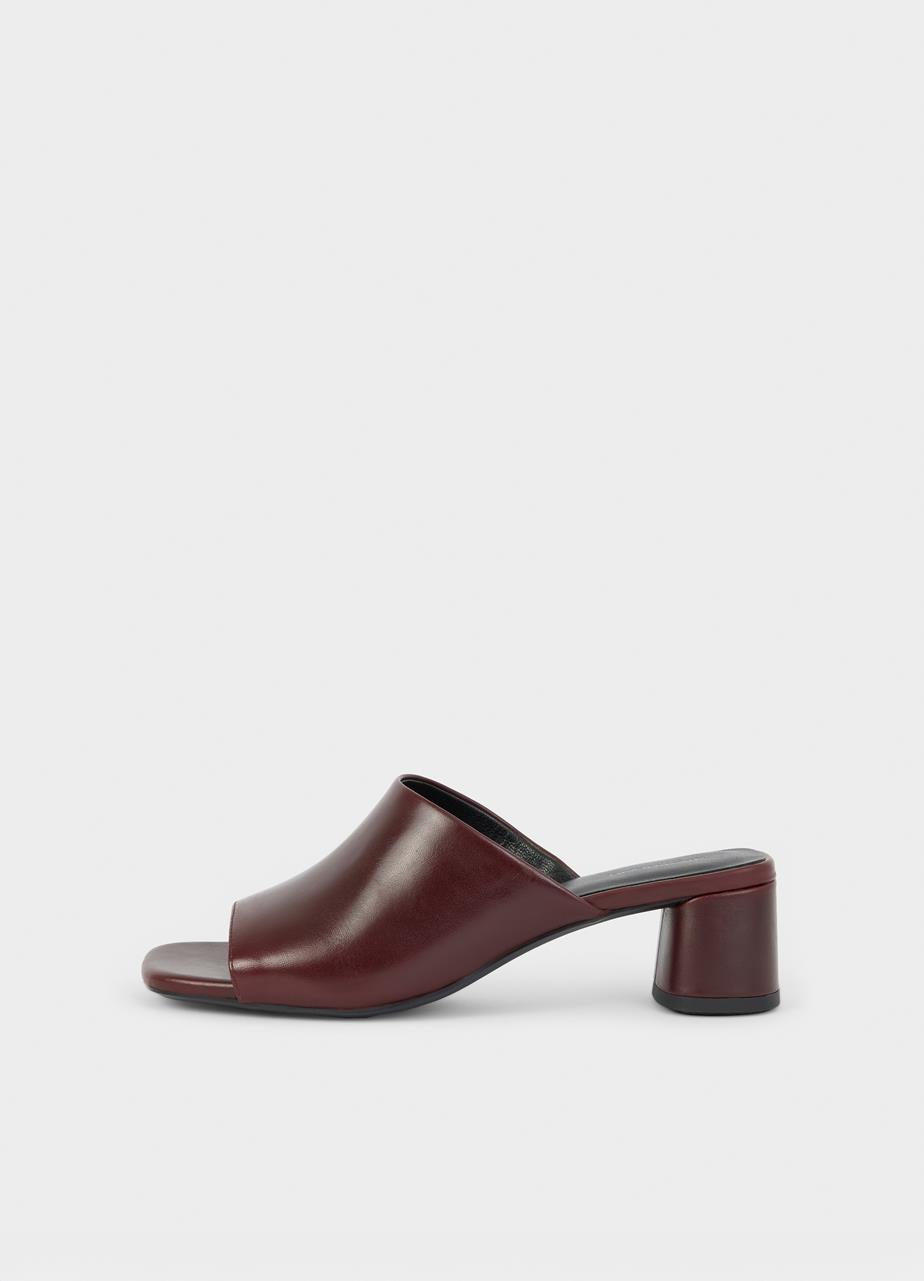 PIPER Sandals CHERRY