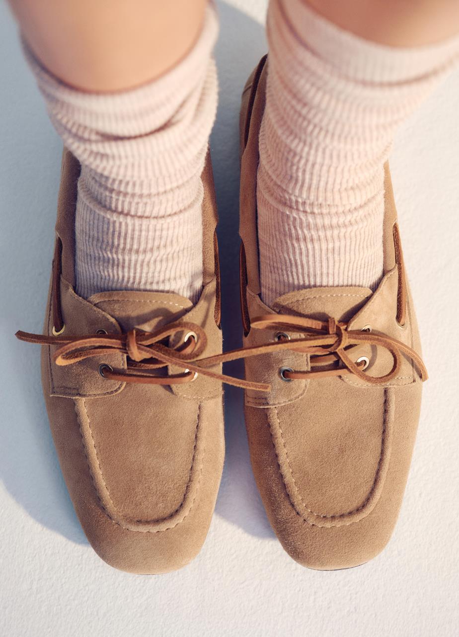 HILLARY Loafers NOUGAT