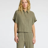 SLFVIVA SS Cropped sun shirt Vetiver