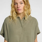 SLFVIVA SS Cropped sun shirt Vetiver