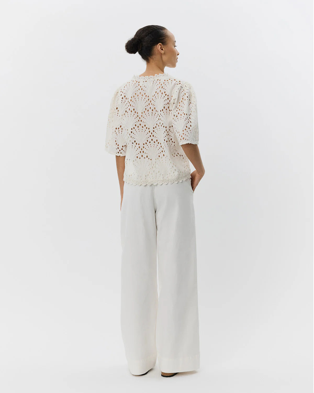 ATHENA Trousers Off white