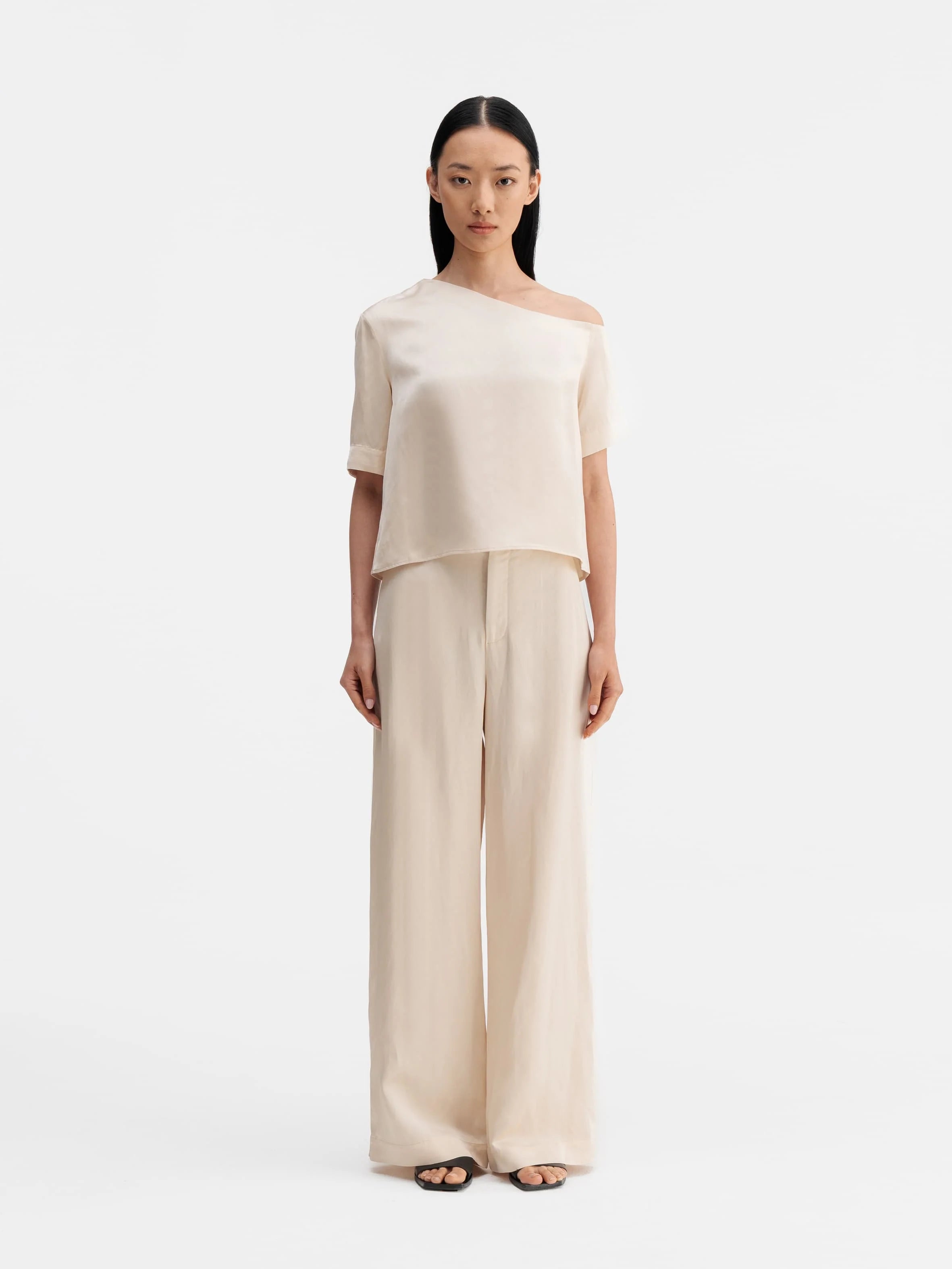 CHIMA Cropped Linen Blouse - Cream