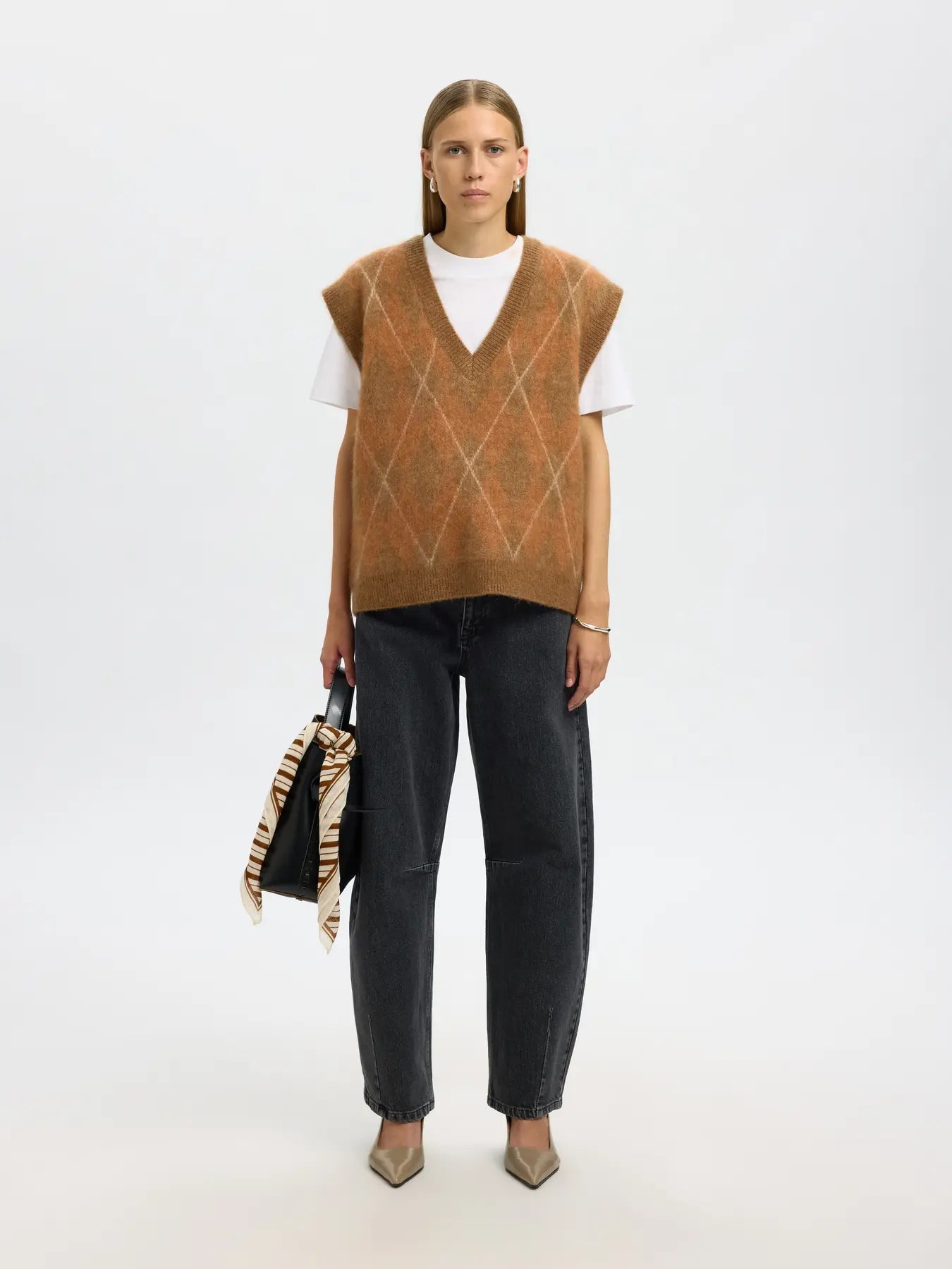 SLFLULU BRUSHED ARGYLE Knit vest Golden brown