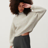 EAST18Q knitwear