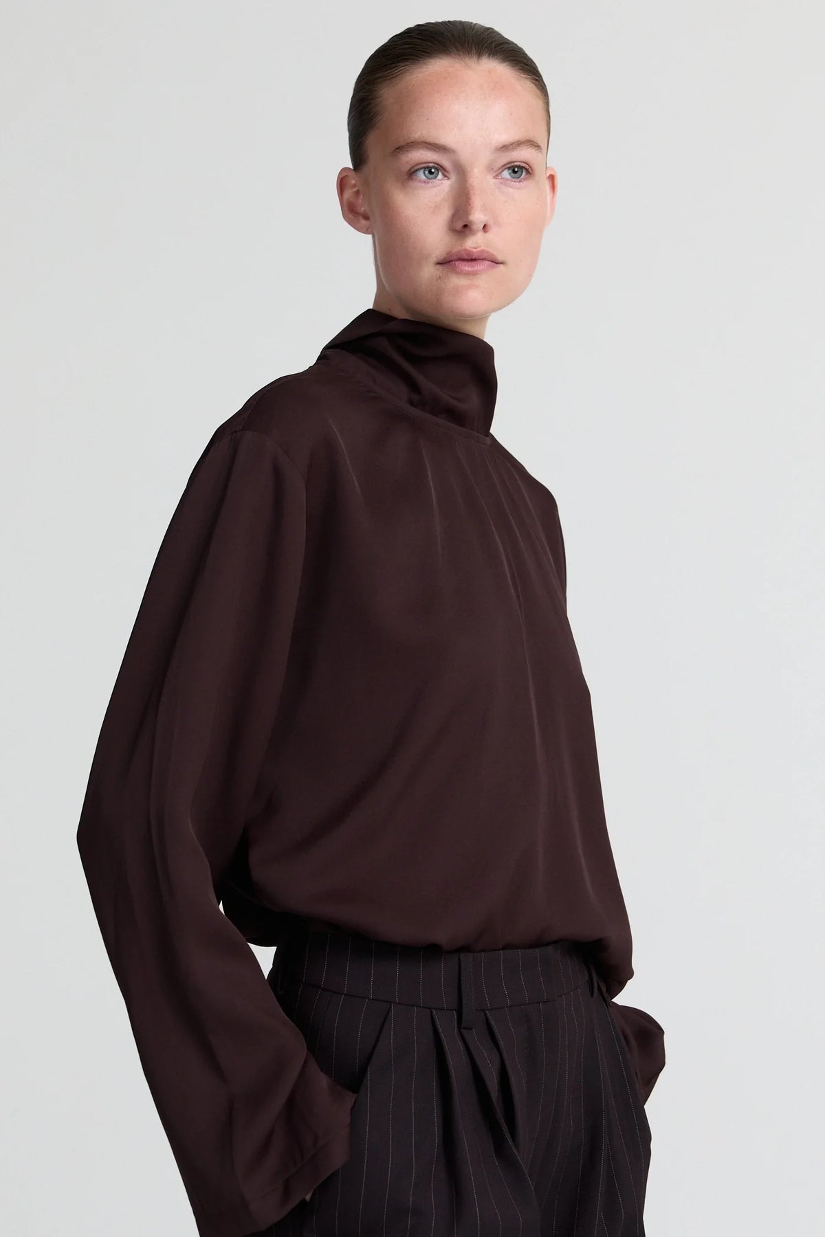 EMILIA Top - Brown