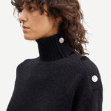 MANDIE mock neck