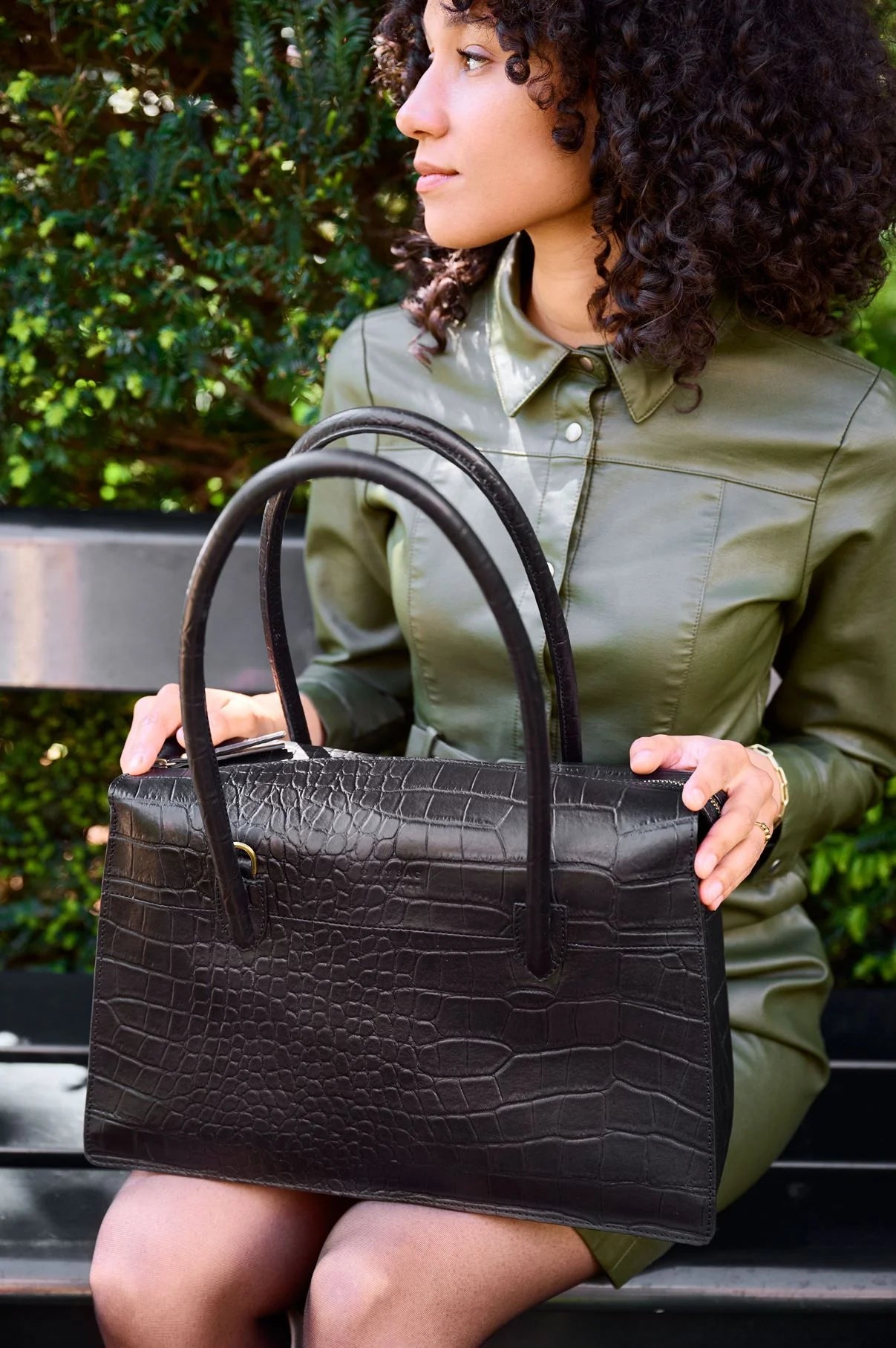 KATE | Black stromboli leather croco