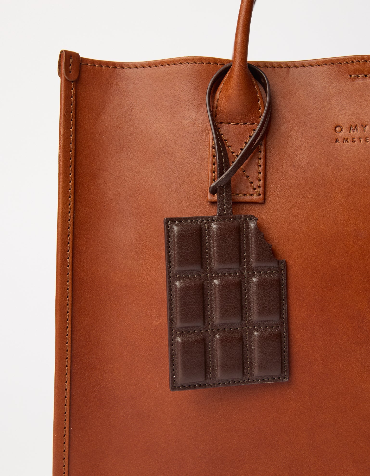 BAG CHARM CHOCOLATE