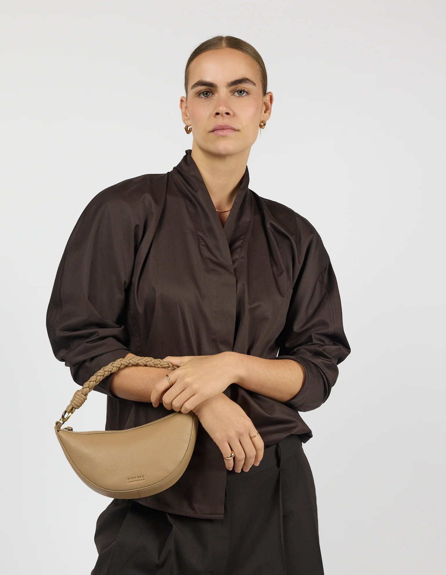 LEO mini twisted handle SAND