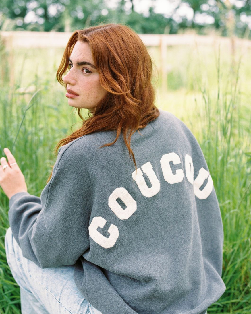 JOSEPH sweater - Dark grey with teddy letters ONESIZE
