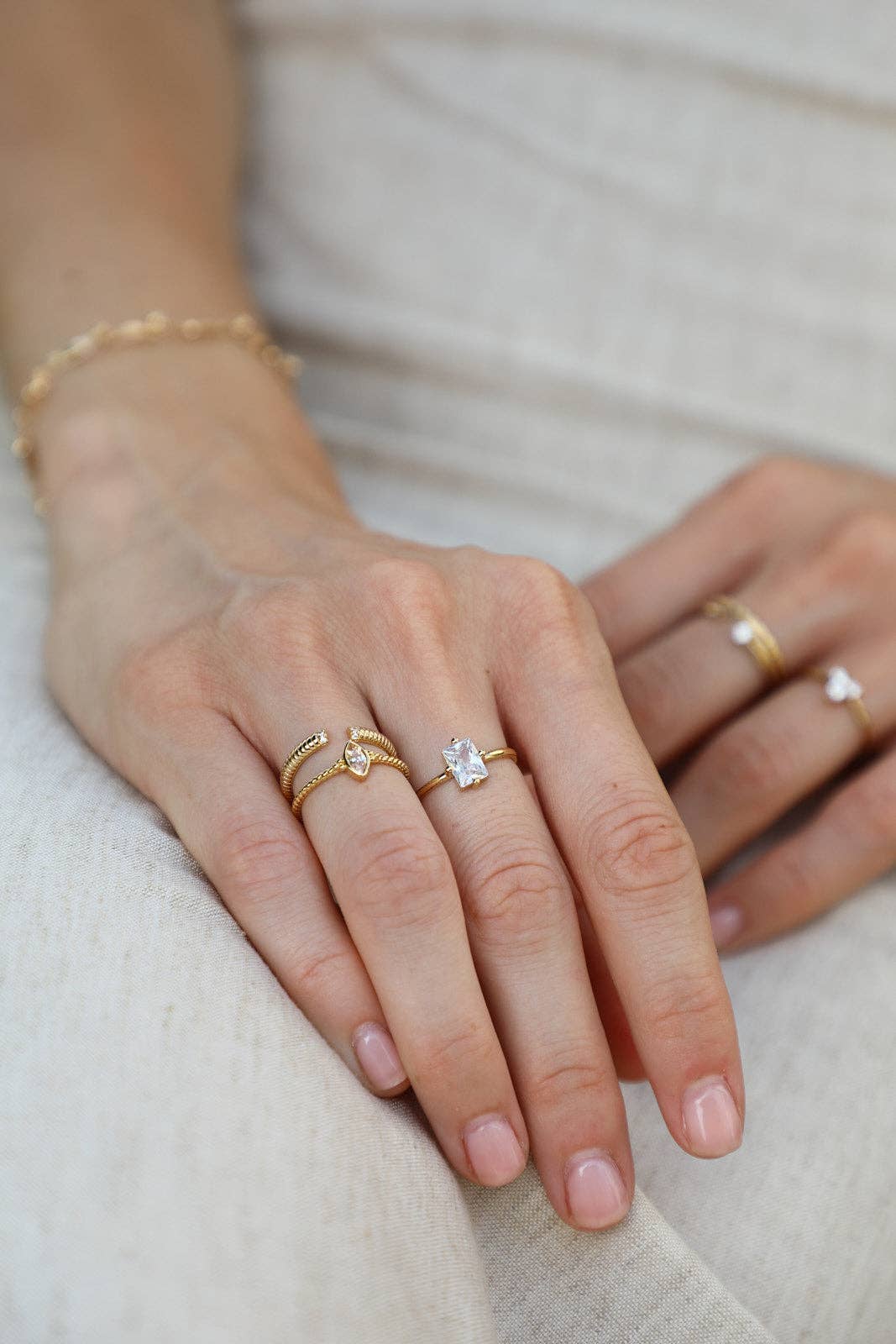 MADELEINE ring WHITE