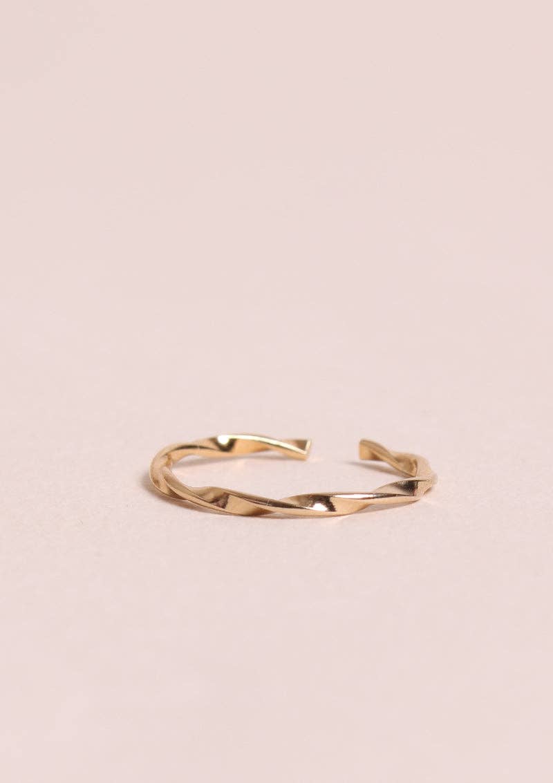 Alisa ring