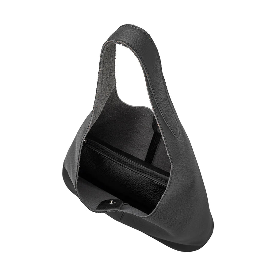 KENYA Black recycled vegan shoulder bag