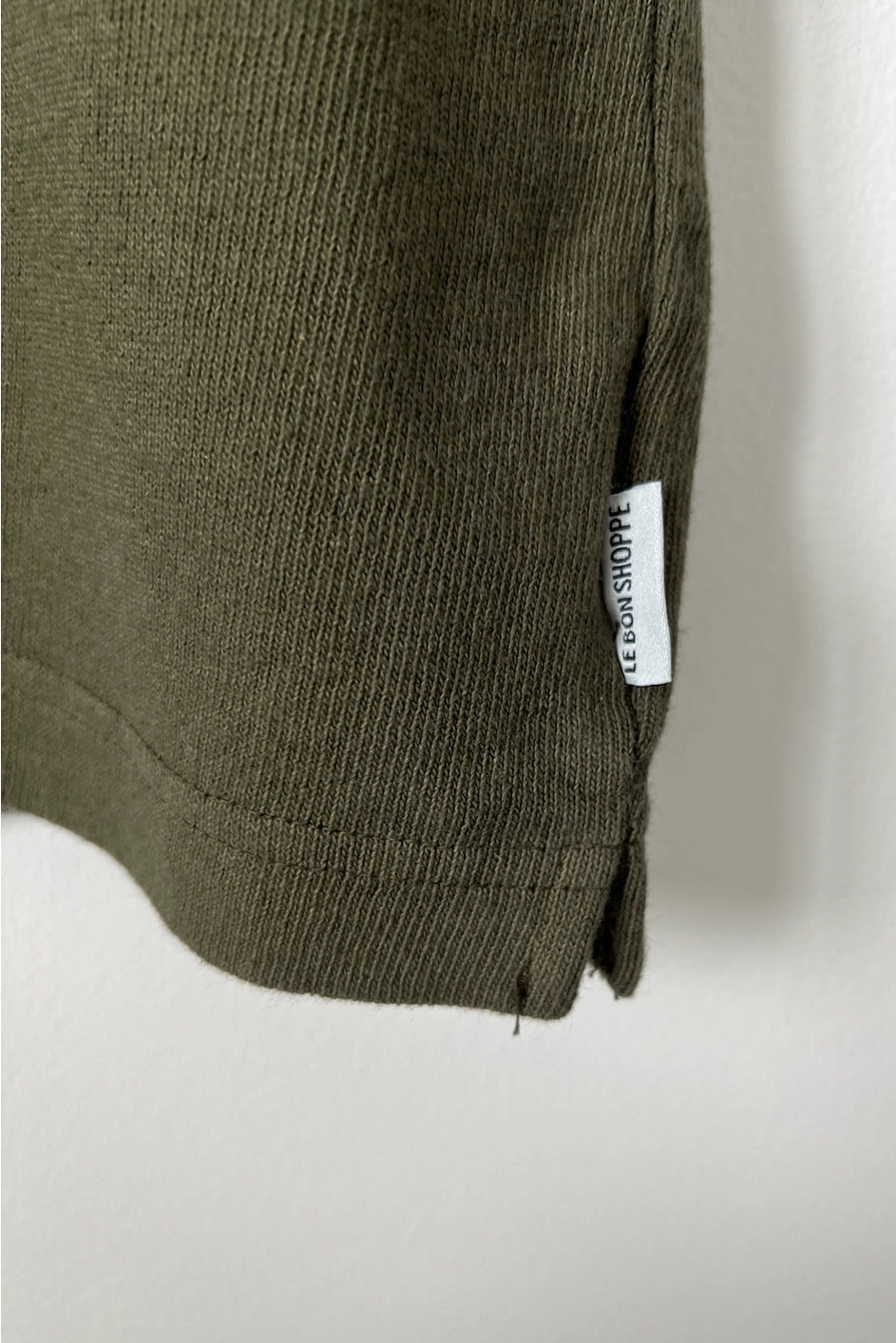 JEANNE Tee OLIVE