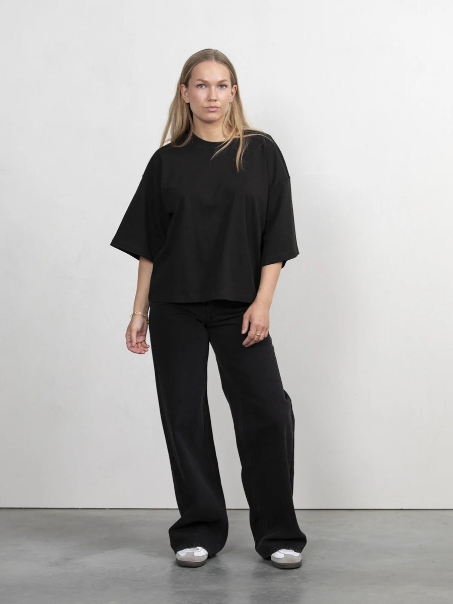 TIARA T-shirt BLACK