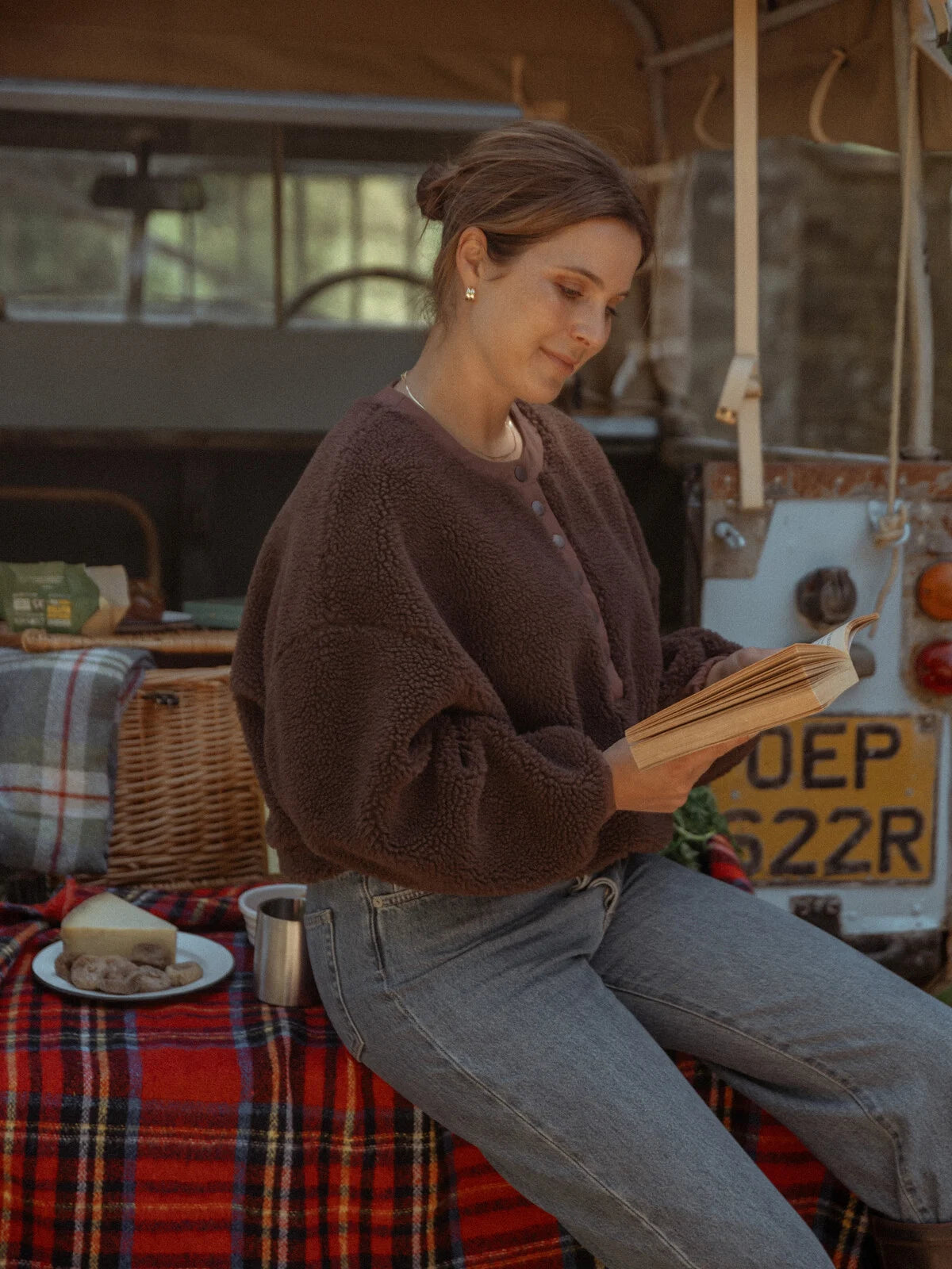 ALIES Teddy sweater
