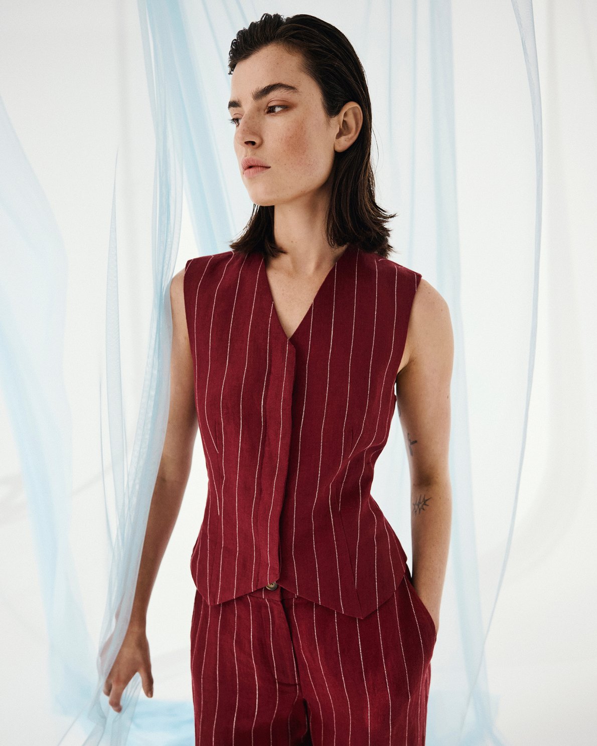 MSCHCLARITTE waistcoat RHUBARB/SAND