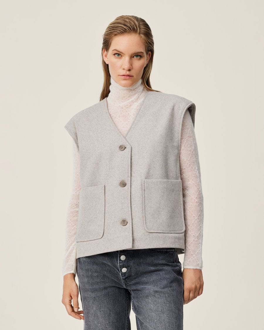 DINETTE ISABELLE Vest