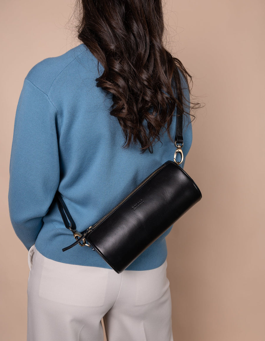 IZZY Classic leather
