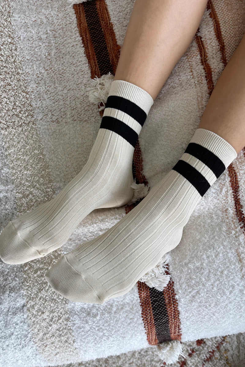 HER VARSITY Socks CREAM BLACK