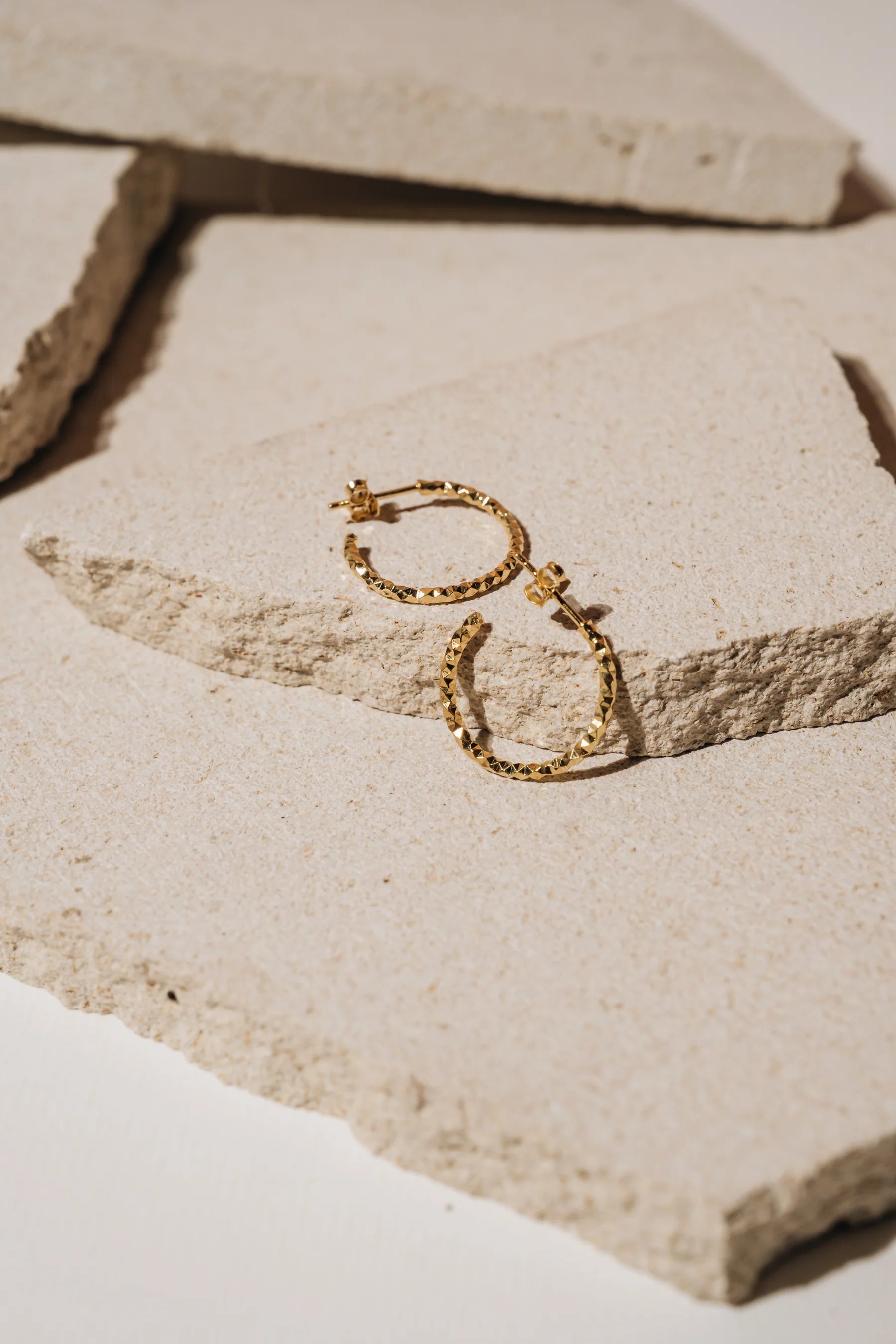 LUCIE hoops GP