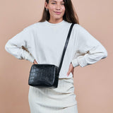 SUE bag⎜Black Croco